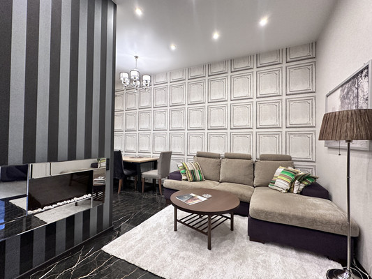 Продам однокомнатную (1-комн.) квартиру, Дыбенко ул, 2, Санкт-Петербург г