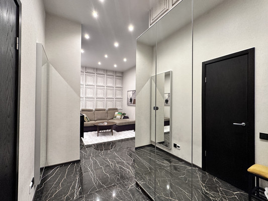 Продам однокомнатную (1-комн.) квартиру, Дыбенко ул, 2, Санкт-Петербург г