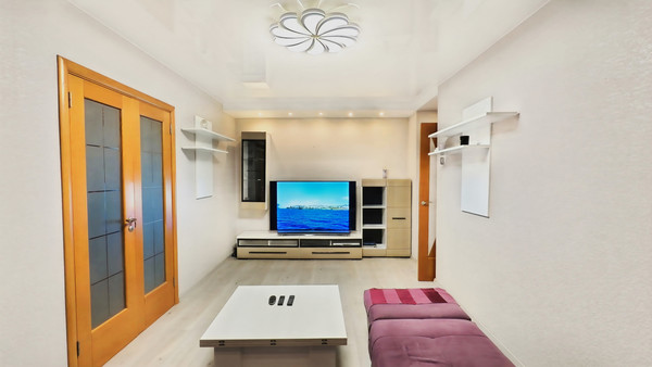 Сдам трехкомнатную (3-комн.) квартиру, Пилотов ул, 23, Санкт-Петербург г