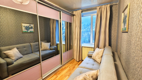 Сдам трехкомнатную (3-комн.) квартиру, Пилотов ул, 23, Санкт-Петербург г