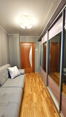 Сдам трехкомнатную (3-комн.) квартиру, Пилотов ул, 23, Санкт-Петербург г