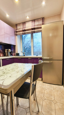 Сдам трехкомнатную (3-комн.) квартиру, Пилотов ул, 23, Санкт-Петербург г