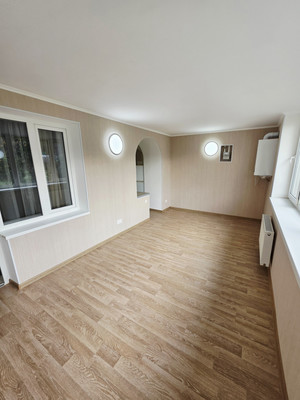 Продам многокомнатную квартиру, Лесная ул, 3, Бахчисарай г