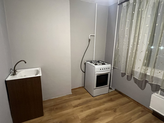 Продам двухкомнатную (2-комн.) квартиру, Школьный п, 8, Большие Вязёмы рп