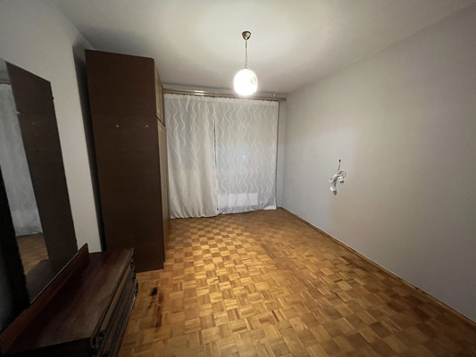 Продам двухкомнатную (2-комн.) квартиру, Школьный п, 8, Большие Вязёмы рп