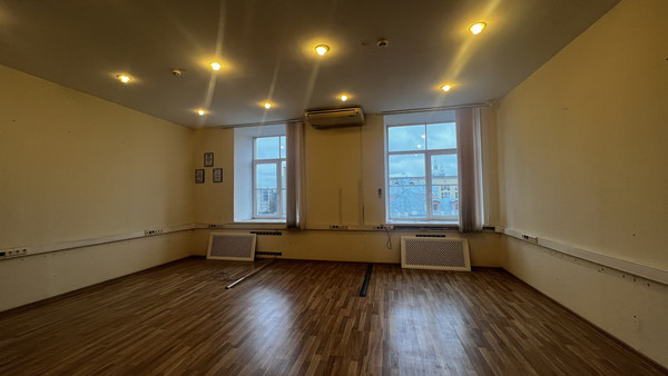 Сдам коммерческое помещение 297 м2, Ставропольская ул, 10, Санкт-Петербург г