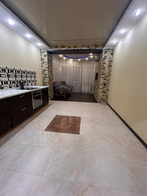 Продам трехкомнатную (3-комн.) квартиру, Безбокова ул, 7/2, Иркутск г