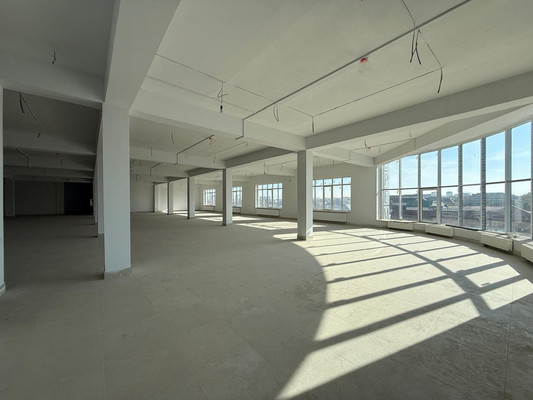 Сдам торговое помещение 650 м2, Матросова ул, Нальчик г