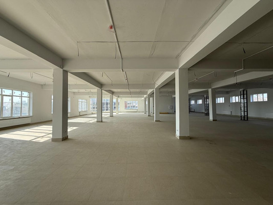 Сдам торговое помещение 650 м2, Матросова ул, Нальчик г