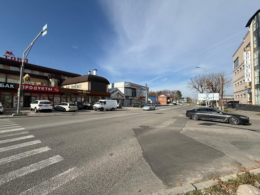 Сдам торговое помещение 650 м2, Матросова ул, Нальчик г