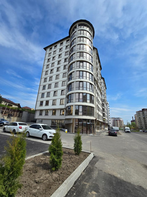 Продам двухкомнатную (2-комн.) квартиру, Атажукина ул, 11к1, Нальчик г