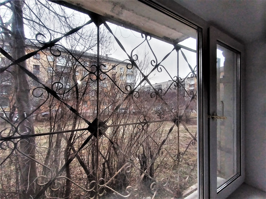 Продам однокомнатную (1-комн.) квартиру, Чайковского ул, 129, Нижний Тагил г