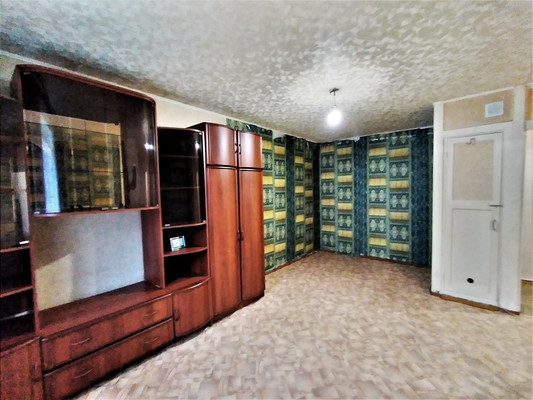 Продам однокомнатную (1-комн.) квартиру, Чайковского ул, 129, Нижний Тагил г