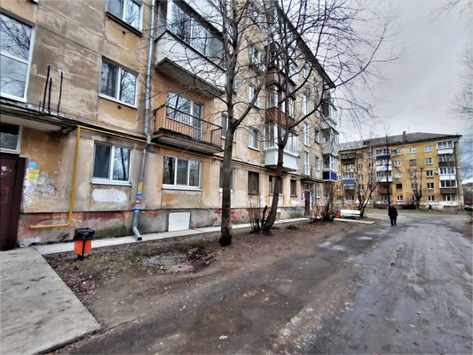 Продам однокомнатную (1-комн.) квартиру, Чайковского ул, 129, Нижний Тагил г