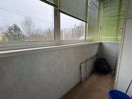 Продам двухкомнатную (2-комн.) квартиру, ДЗФС мкр, 43, Дмитров г