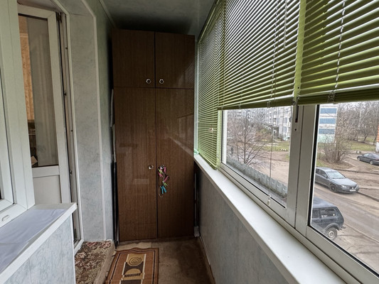 Продам двухкомнатную (2-комн.) квартиру, ДЗФС мкр, 43, Дмитров г