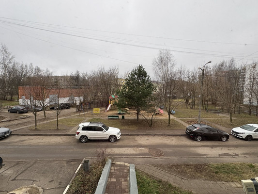 Продам двухкомнатную (2-комн.) квартиру, ДЗФС мкр, 43, Дмитров г