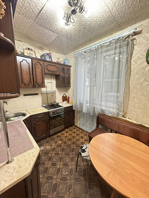 Продам двухкомнатную (2-комн.) квартиру, Ленина ул, 33, Яхрома г