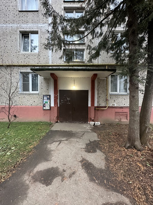 Продам двухкомнатную (2-комн.) квартиру, Ленина ул, 33, Яхрома г