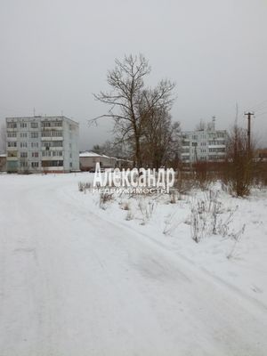 Продам однокомнатную (1-комн.) квартиру, Комсомольская ул, 10, Кирпичное п