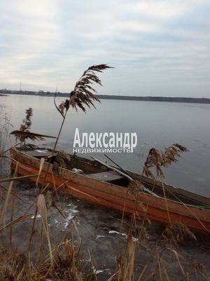 Продам однокомнатную (1-комн.) квартиру, Комсомольская ул, 10, Кирпичное п