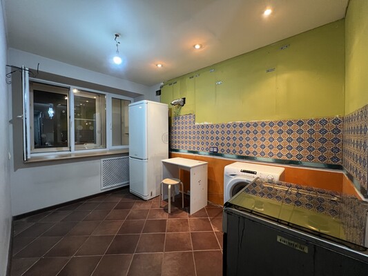 Продам однокомнатную (1-комн.) квартиру, Пролетарский пр-кт, 13, Москва г