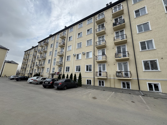 Продам двухкомнатную (2-комн.) квартиру, Кабардинская ул, 232, Нальчик г