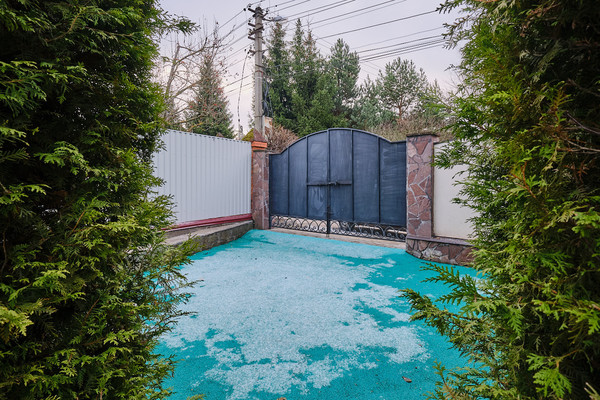 Продам коттедж, Центральная (Подрезково мкр.) ул, 10, Химки г, 0 км от города