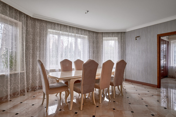 Продам коттедж, Центральная (Подрезково мкр.) ул, 10, Химки г, 0 км от города