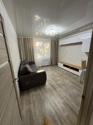 Продам двухкомнатную (2-комн.) квартиру, Мира пр-кт, 60Вкк1, Волгодонск г