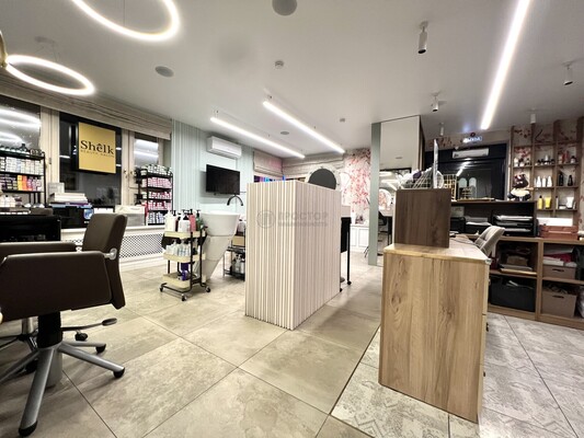 Продам коммерческое помещение 72,7 м2, Бачуринская ул, 9Ак2, Коммунарка п