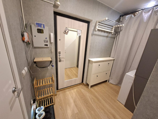 Продам однокомнатную (1-комн.) квартиру, Петровский б-р, 7, Мурино п