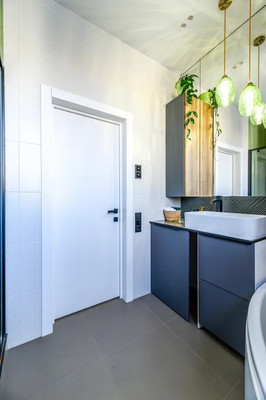 Продам двухкомнатную (2-комн.) квартиру, Алексея Козина ул, 1, Казань г