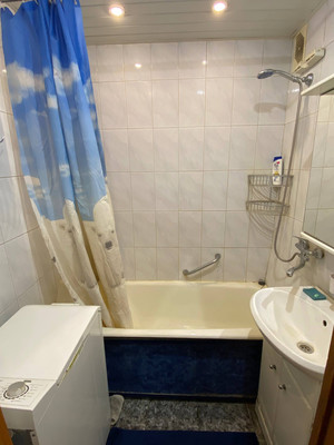 Сдам двухкомнатную (2-комн.) квартиру, Королева ул, 7, Нахабино рп