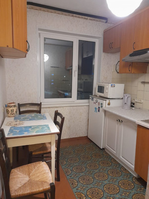 Продам однокомнатную (1-комн.) квартиру, Свердлова ул, 44к2, Мурманск г