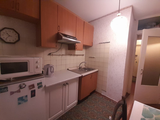 Продам однокомнатную (1-комн.) квартиру, Свердлова ул, 44к2, Мурманск г