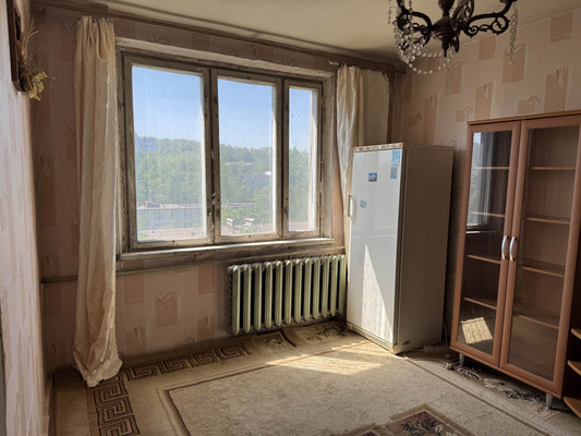 Продам многокомнатную квартиру, Дмитровская ул, 31, Базарово д