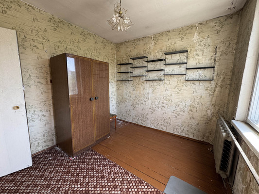 Продам многокомнатную квартиру, Дмитровская ул, 31, Базарово д