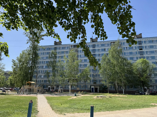 Продам многокомнатную квартиру, Дмитровская ул, 31, Базарово д