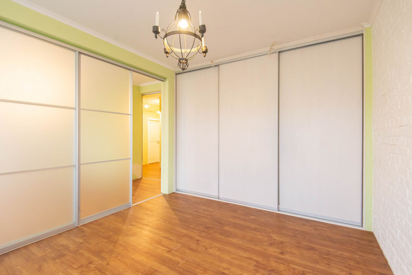 Продам трехкомнатную (3-комн.) квартиру, Театральный пр-кт, 40/73, Ростов-на-Дону г