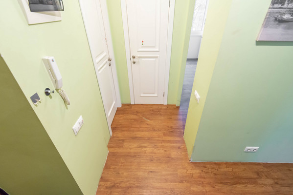 Продам трехкомнатную (3-комн.) квартиру, Театральный пр-кт, 40/73, Ростов-на-Дону г