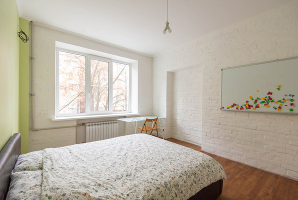 Продам трехкомнатную (3-комн.) квартиру, Театральный пр-кт, 40/73, Ростов-на-Дону г