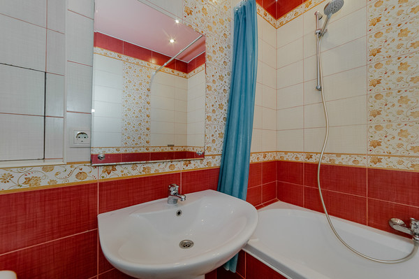 Продам однокомнатную (1-комн.) квартиру, Кубанская ул, 47, Краснодар г