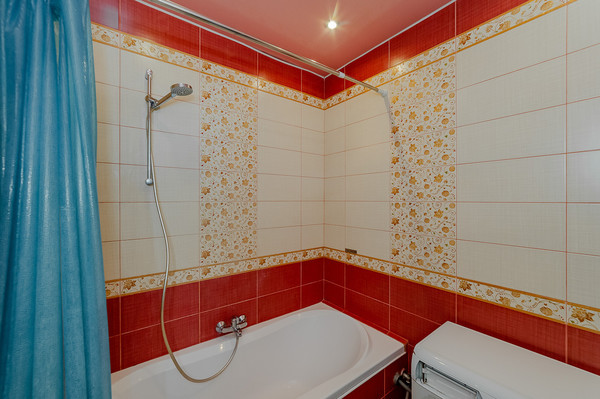 Продам однокомнатную (1-комн.) квартиру, Кубанская ул, 47, Краснодар г