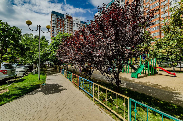 Продам однокомнатную (1-комн.) квартиру, Кубанская ул, 47, Краснодар г