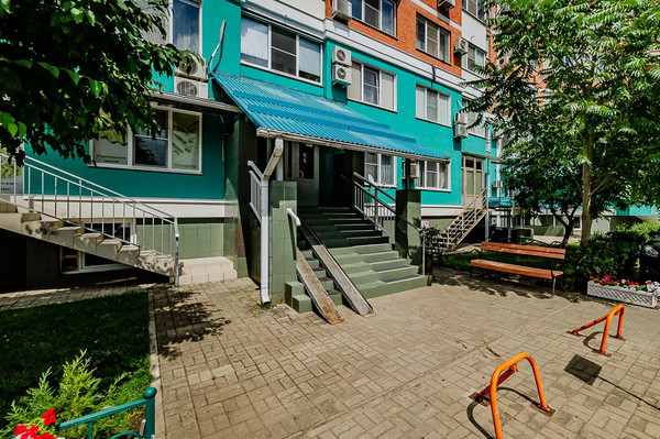 Продам однокомнатную (1-комн.) квартиру, Кубанская ул, 47, Краснодар г