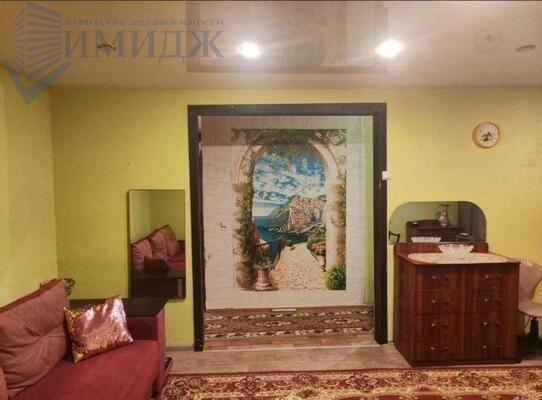 Сдам двухкомнатную (2-комн.) квартиру, Новгородская ул, 6, Красноярск г