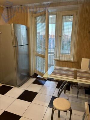 Сдам двухкомнатную (2-комн.) квартиру, Водопьянова ул, 8А, Красноярск г