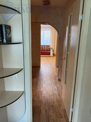 Сдам двухкомнатную (2-комн.) квартиру, Водопьянова ул, 8А, Красноярск г