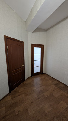 Продам двухкомнатную (2-комн.) квартиру, Зеленая (Зеленый Берег мкр.) ул, 10, Маркова рп